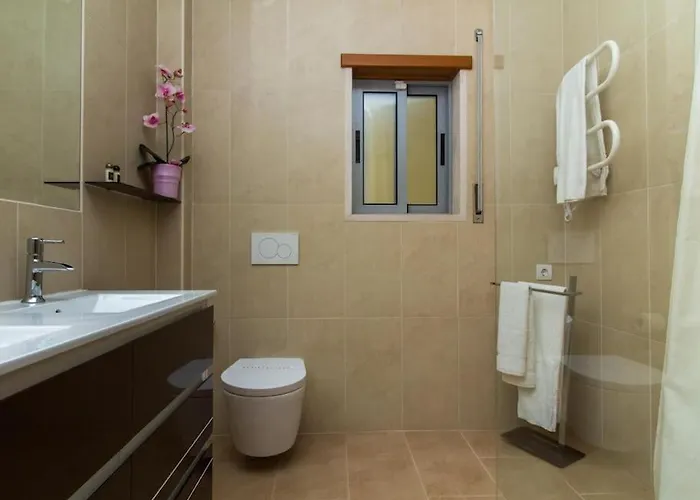 Apartment Globe 45 - Location & The Strip Albufeira